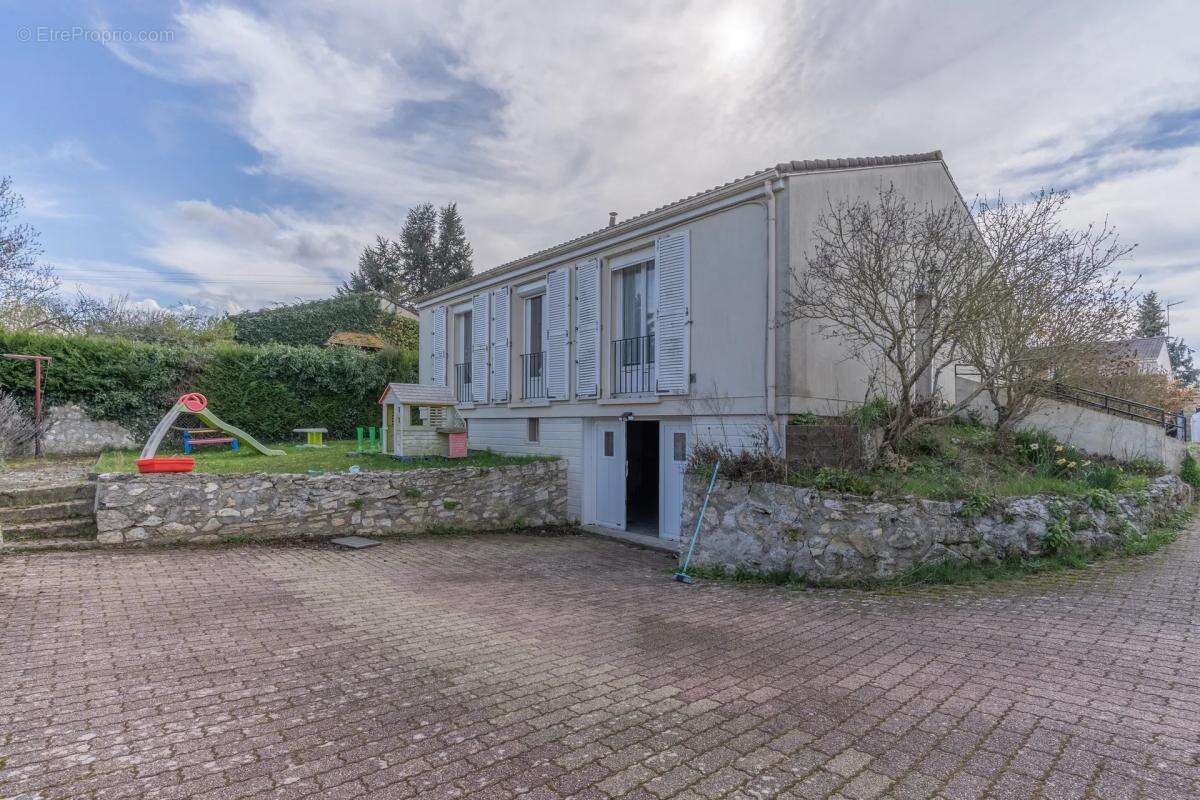 Maison à GUERVILLE