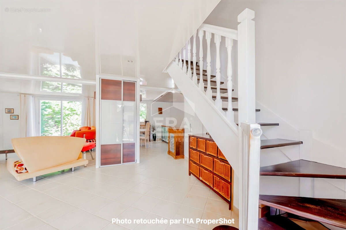 Maison à SOISY-SUR-SEINE