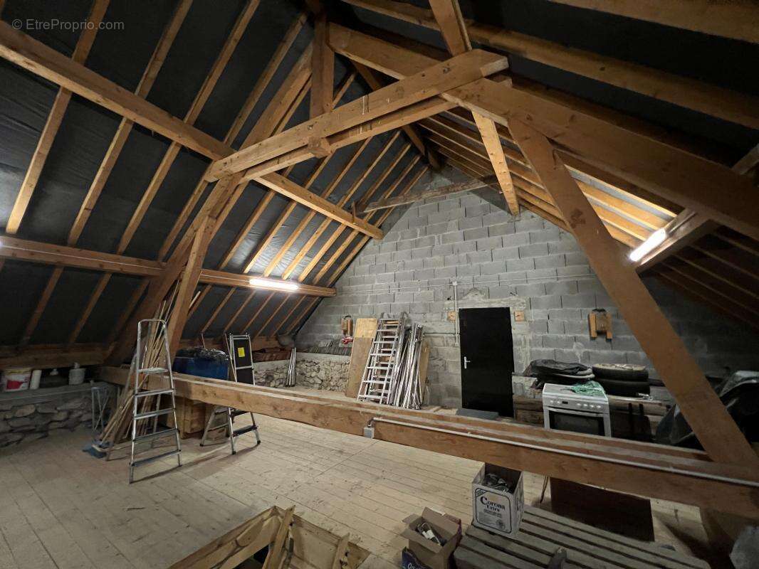 Maison à MURES