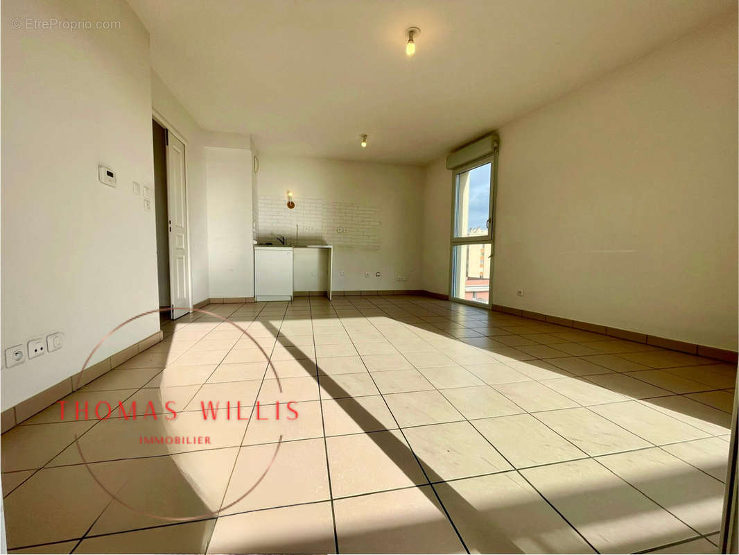 Appartement T3 56 M2 Villeurbanne Dernier Etage Avec Terrasse - photo 6