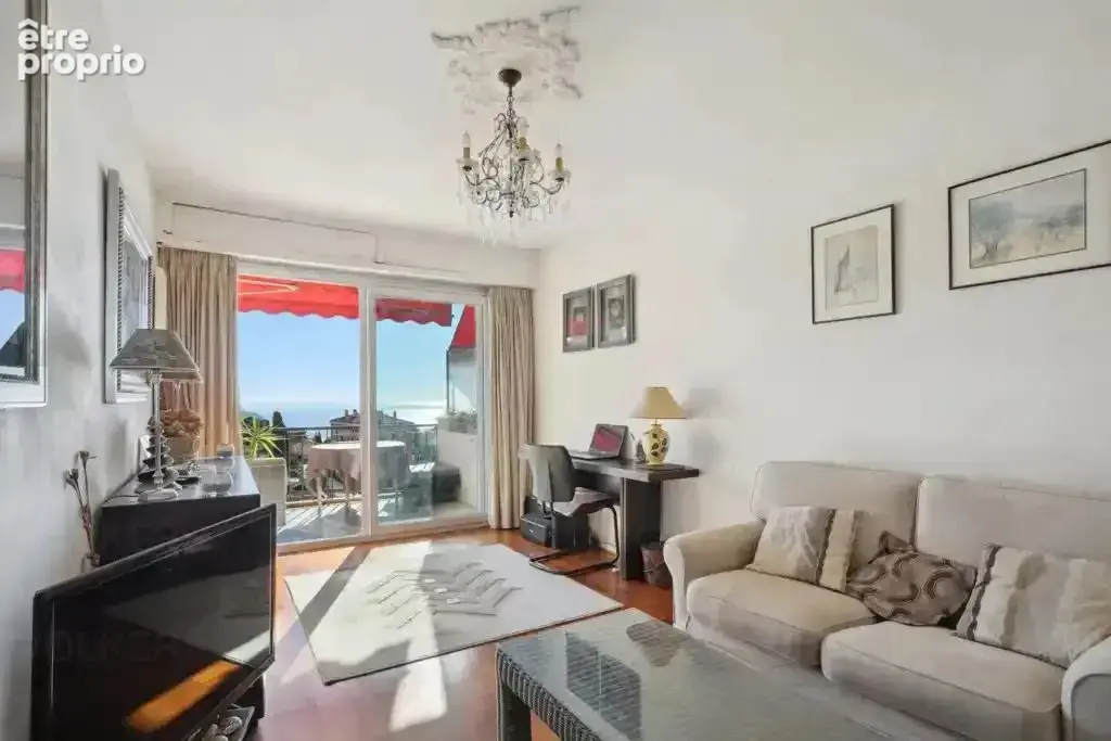 Villefranche-sur-Mer – 2 pièces avec vue mer, balcon, parking et cave - photo 4