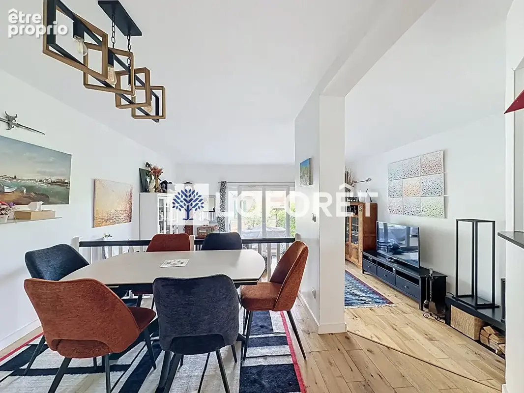 Rare sur le secteur : maison lumineuse avec jardin, terrasse et double parking à Saint-Nom-la-Bretèche - photo 4