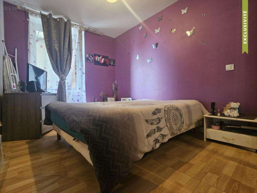 Appartement à SAINTE-LIVRADE-SUR-LOT