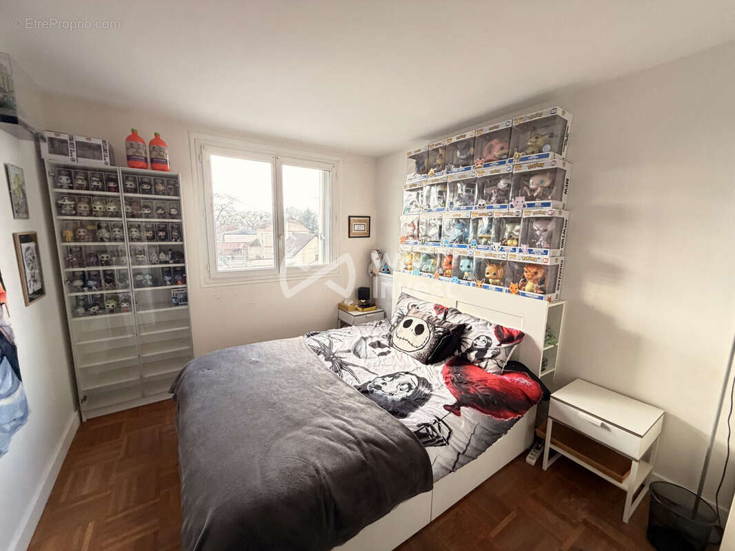 Appartement à LIVRY-GARGAN