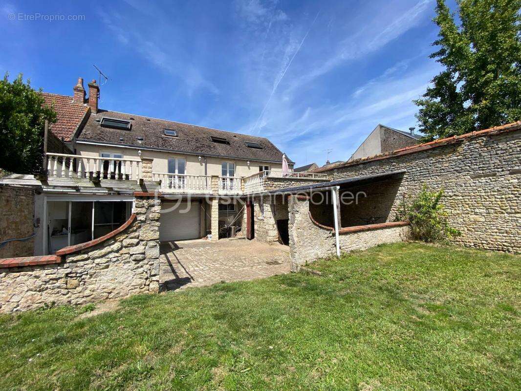 Maison à PITHIVIERS