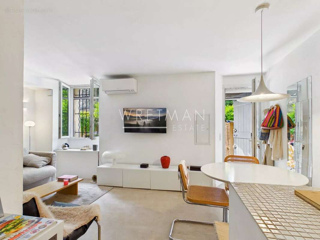 Appartement à CAGNES-SUR-MER