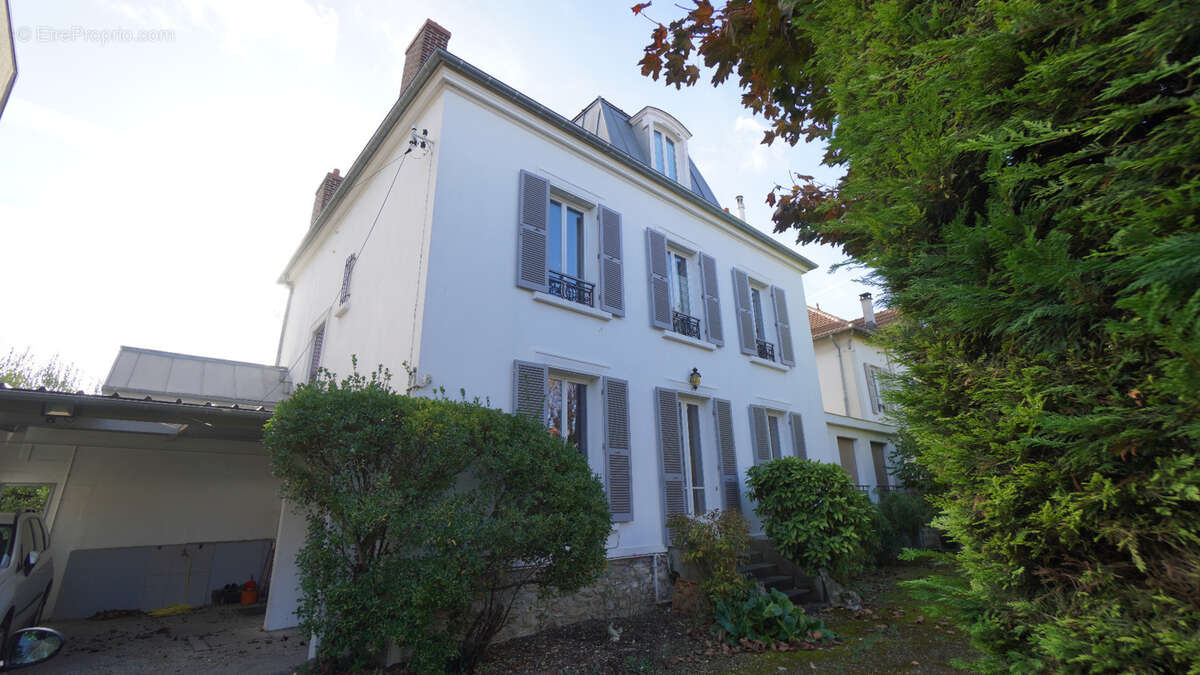 Maison à vendre 10 pièces ARGENTEUIL (95) - photo 23