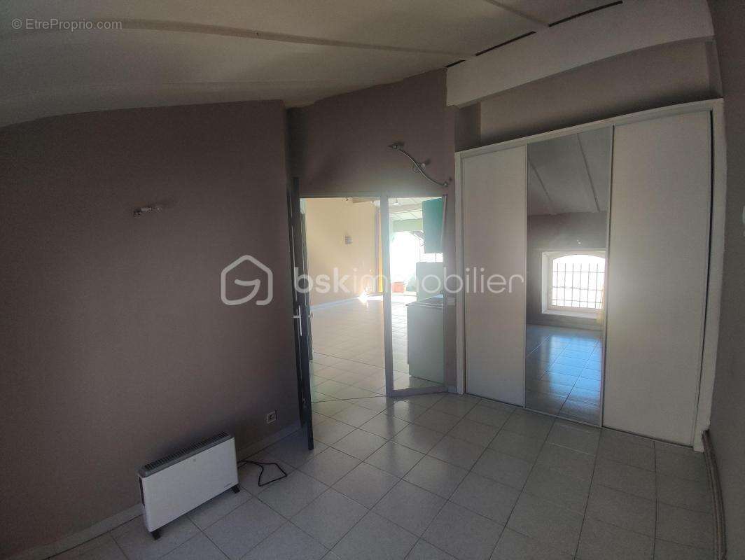 Appartement à PONT-SAINT-ESPRIT