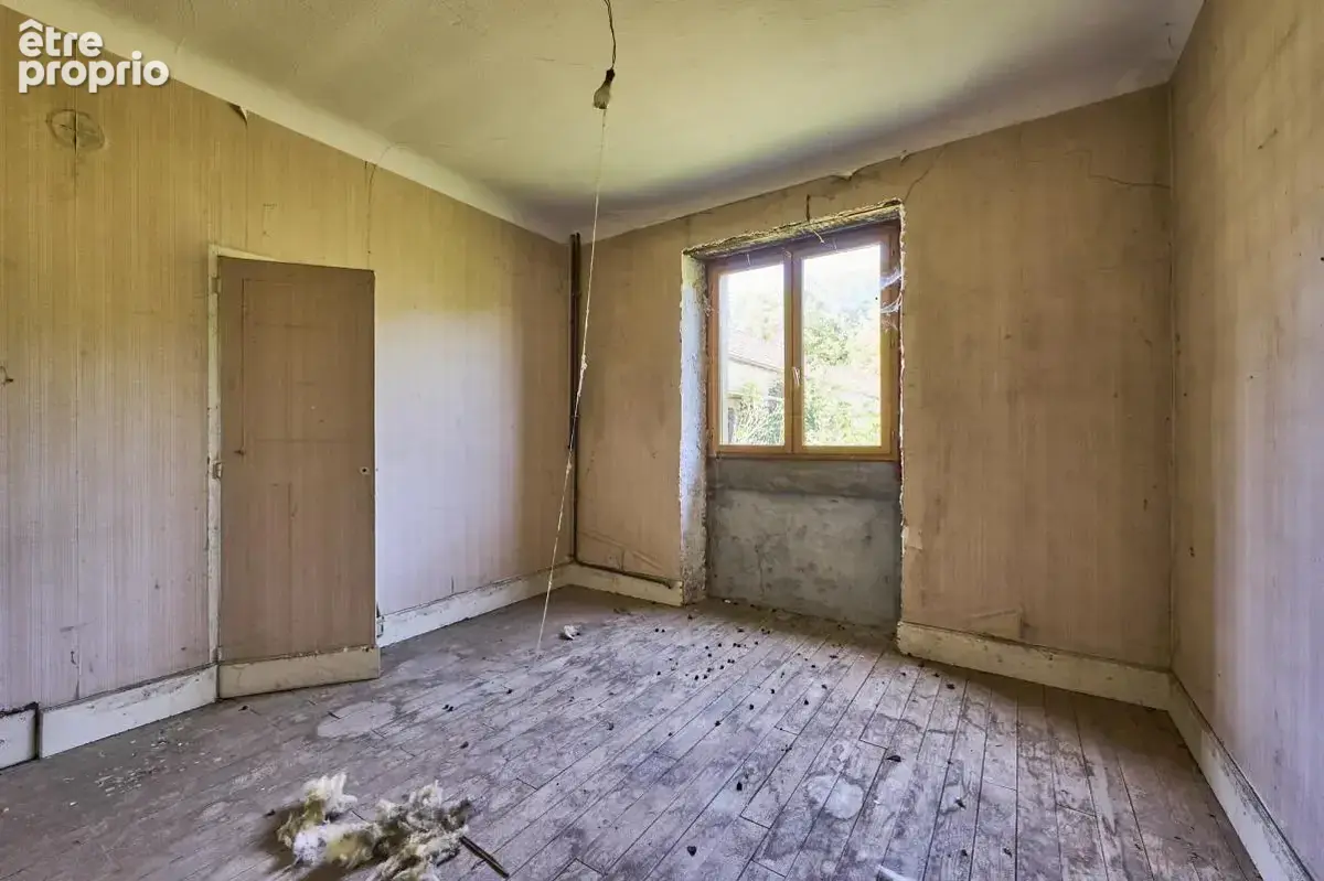 Immeuble et dépendances - 781 m² - Pouilly-en-Auxois (21) - photo 11