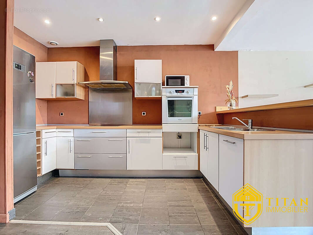 Appartement T3 bis avec ascenseur à Dunkerque (59140) Titan immobilier - Appartement à DUNKERQUE