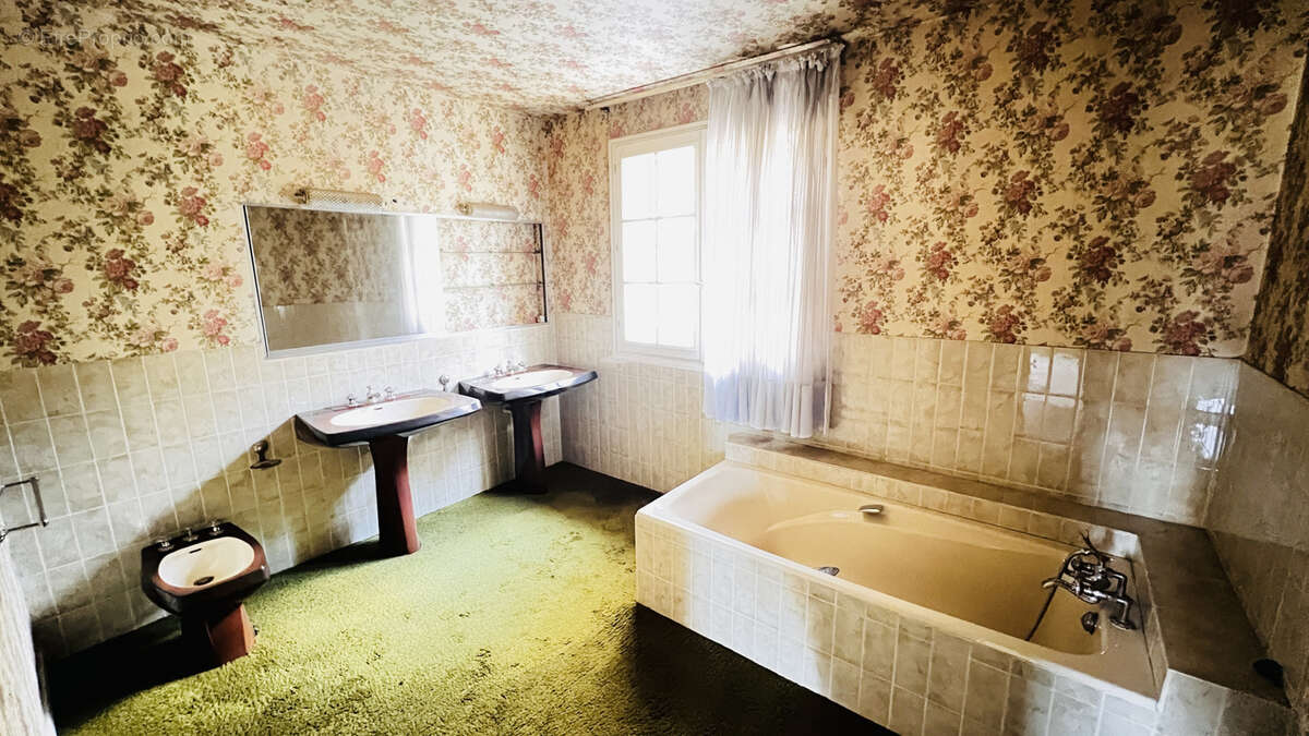 Maison à LA FERTE-ALAIS