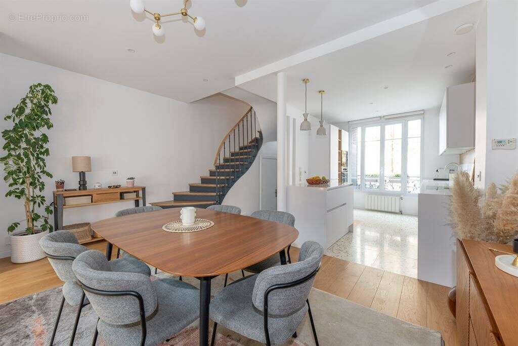 Maison à PUTEAUX