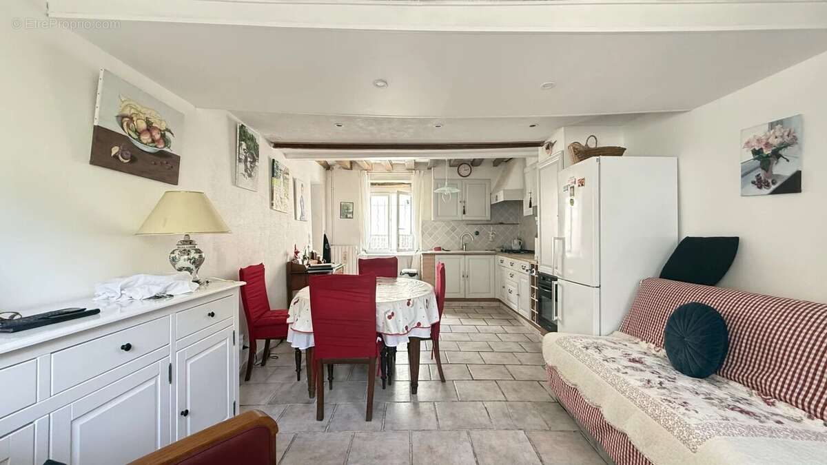 Maison 4 pièces de 84m² - photo 2