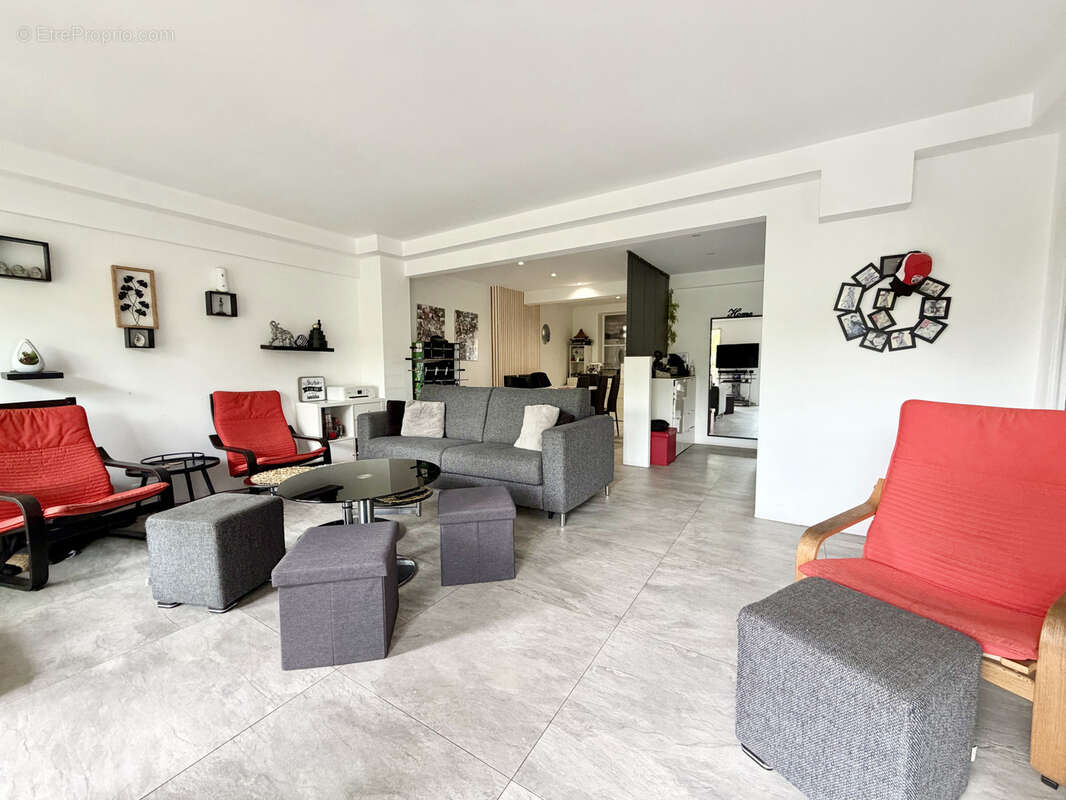 Appartement à ROQUEBRUNE-CAP-MARTIN