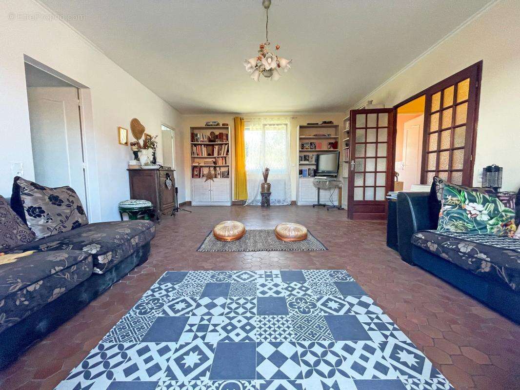 Maison à VILLAMBLARD