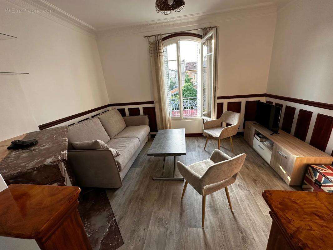 Maison à SAINT-OUEN