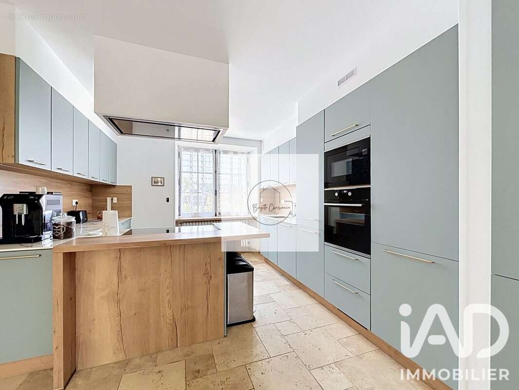 Maison 170 m² à Treon  - photo 4