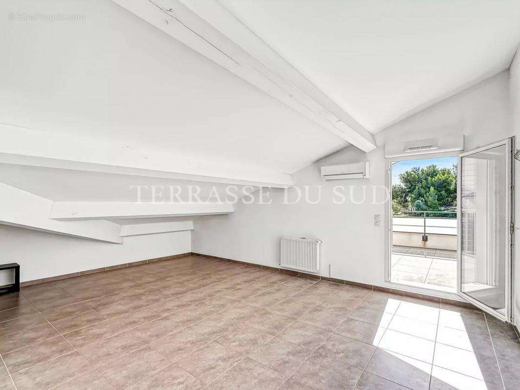 Appartement à LES PENNES-MIRABEAU