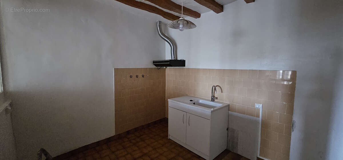 Maison de bourg 90 m2 habitables de suite - photo 3