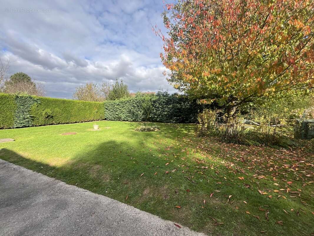 Maison à SAINT-CLAIR-SUR-EPTE