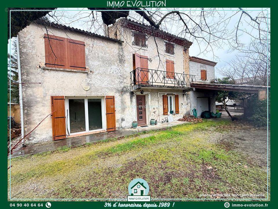 Maison à MONDRAGON