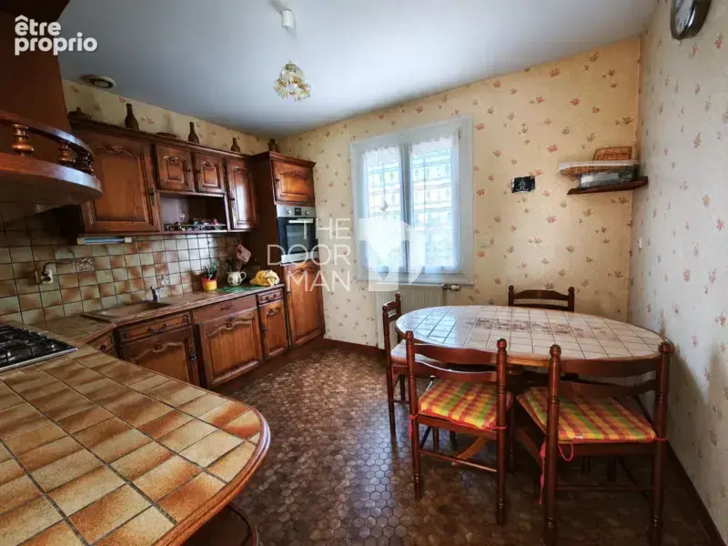 Maison 53100 - photo 2