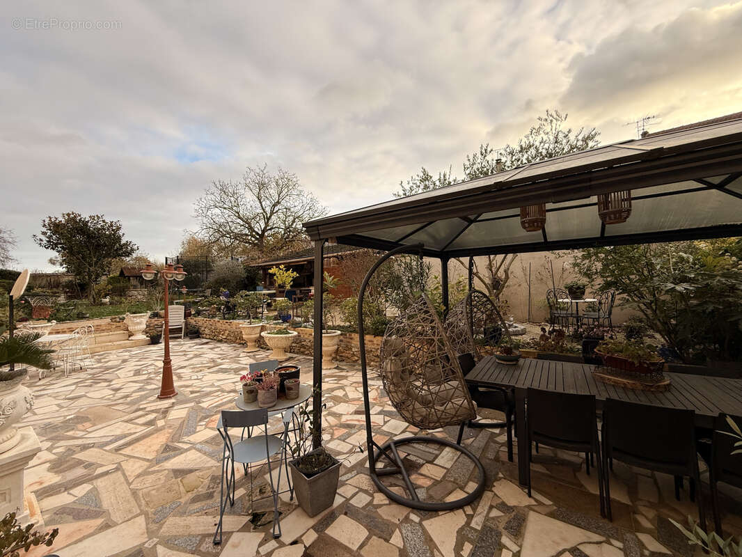 Maison à NANTEUIL-LES-MEAUX