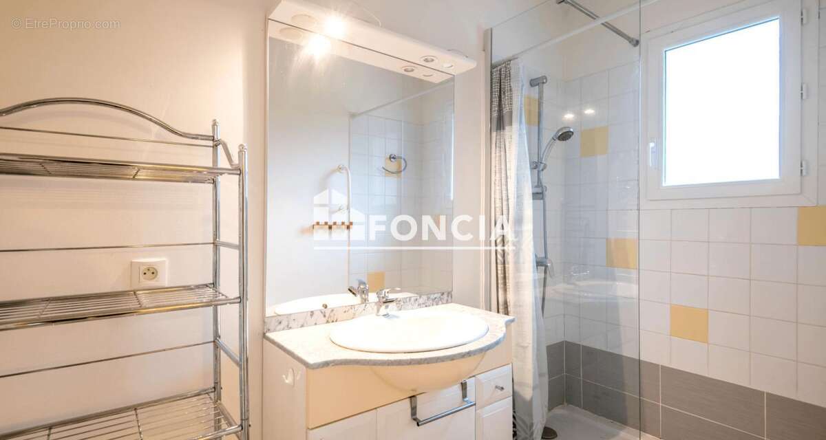 Maison à SAINT-GENIEZ-D'OLT