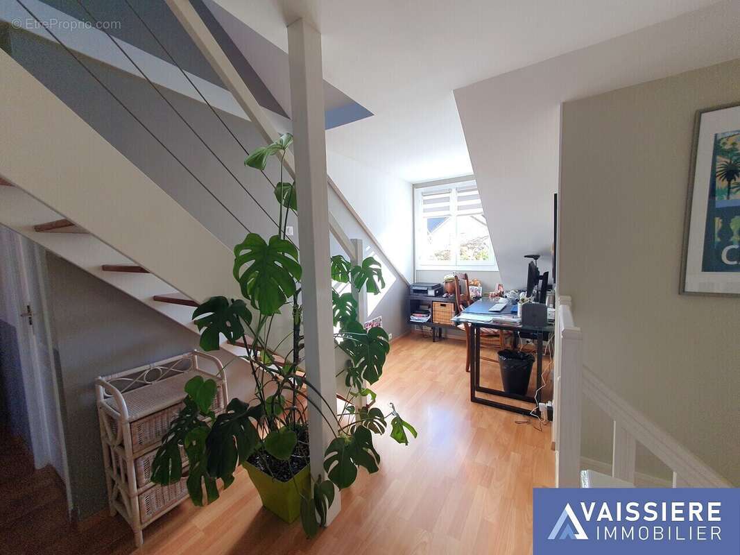 Maison à MONTIGNY-LE-BRETONNEUX