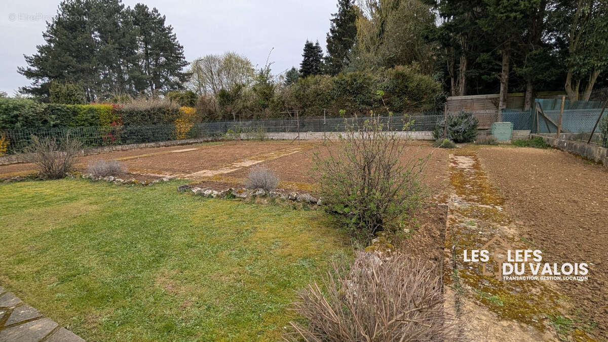jardin - Maison à CREPY-EN-VALOIS
