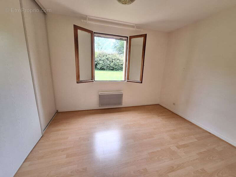 Maison à MAYRINHAC-LENTOUR