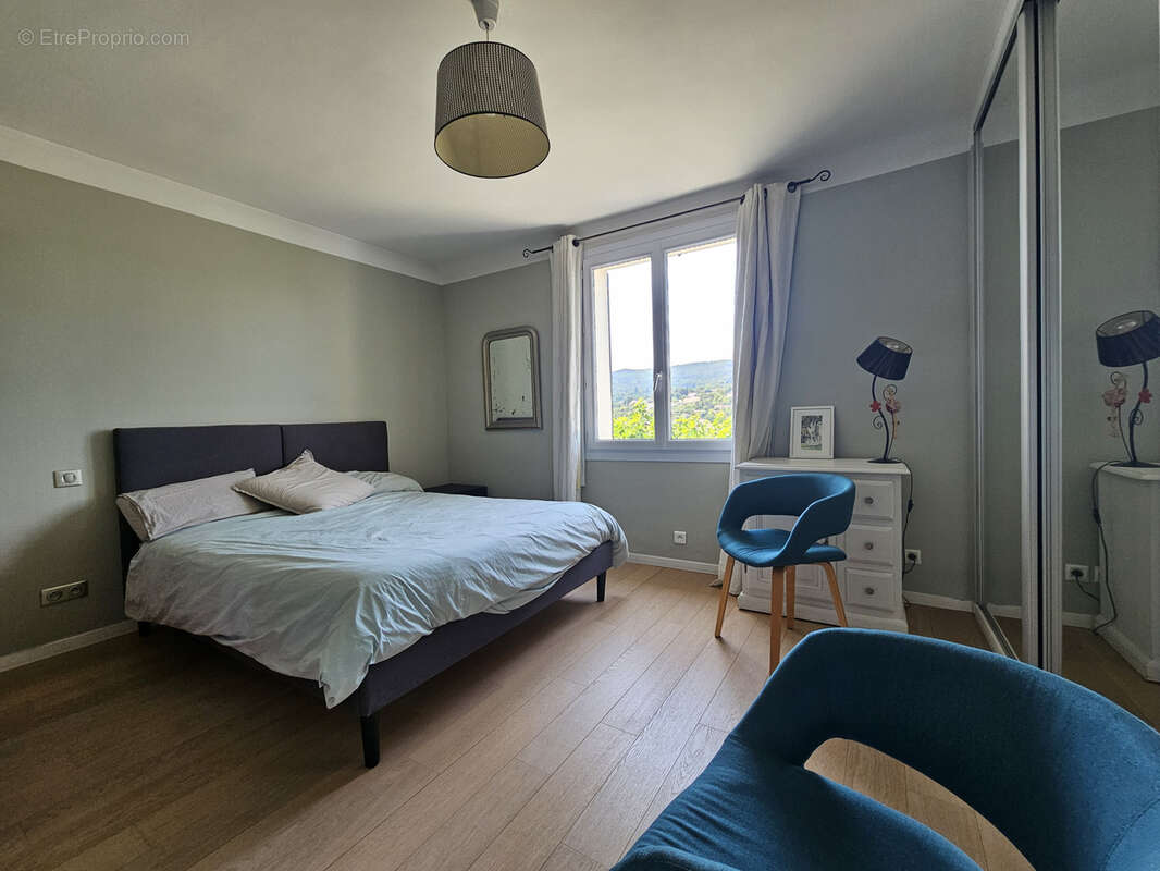 Luberon, Apt belle maison de 130 m2 avec magnifique vue panoramique, bassin et jardin. - photo 9
