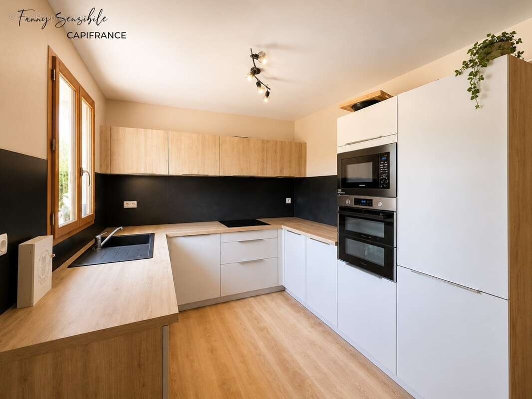 TRETS – Maison individuelle de plain-pied avec jardin, véranda et garage à pied du centre-ville - photo 2