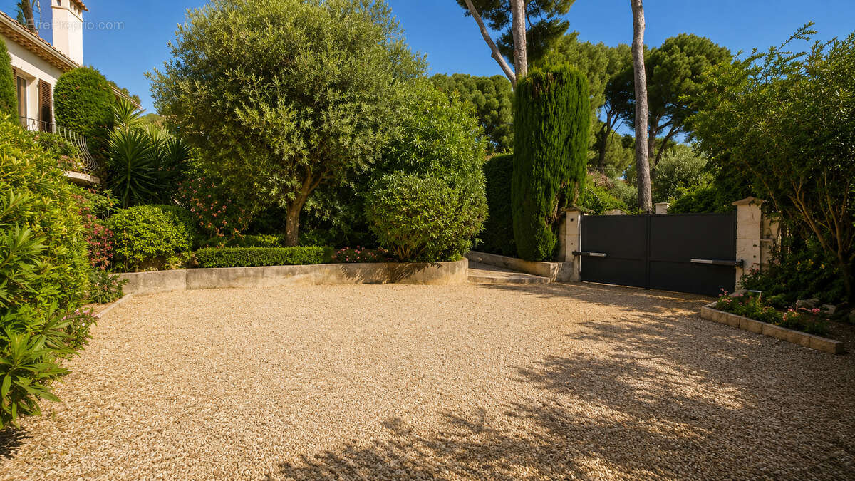 Maison à ANTIBES