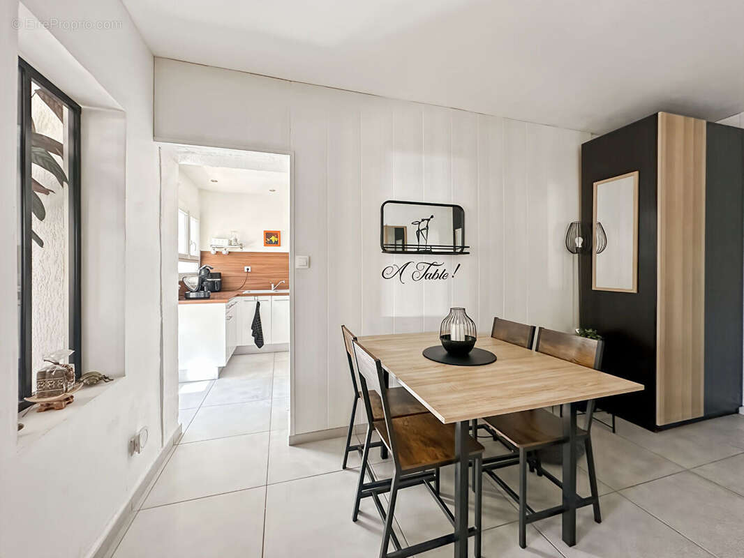 Maison à SAUSSET-LES-PINS