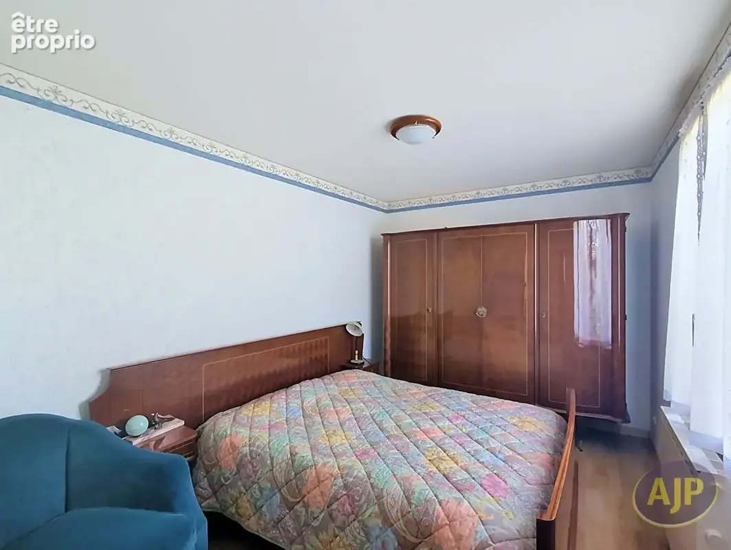 Maison Vieillevigne 8 pièces 141.89 m² - photo 13