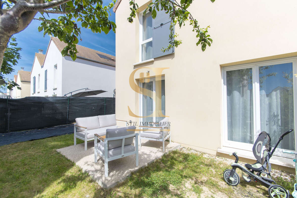 Maison à ORMOY