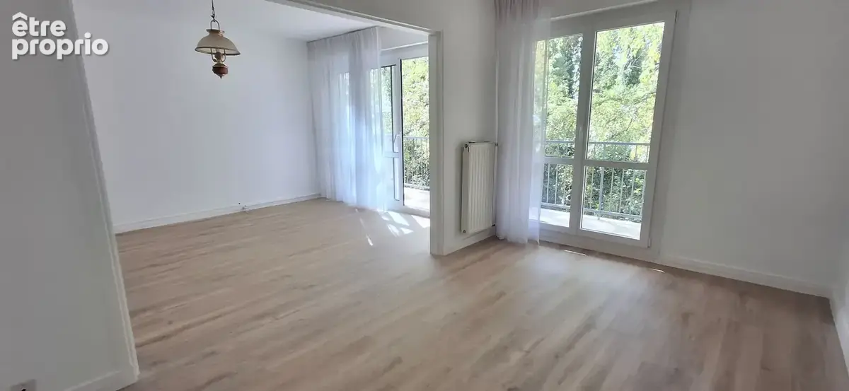 Appartement Evry Courcouronnes 5 pièce(s) 89 m2 - photo 2