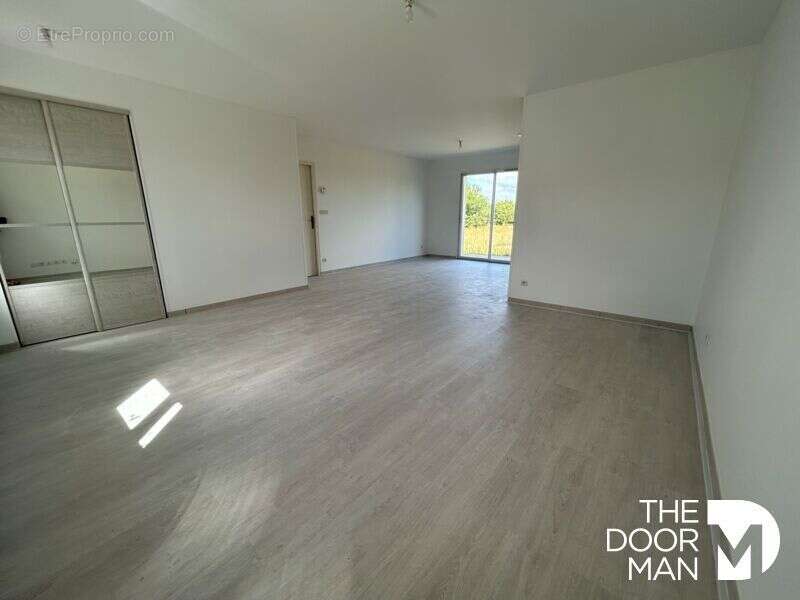 Maison à SAINT-DOULCHARD