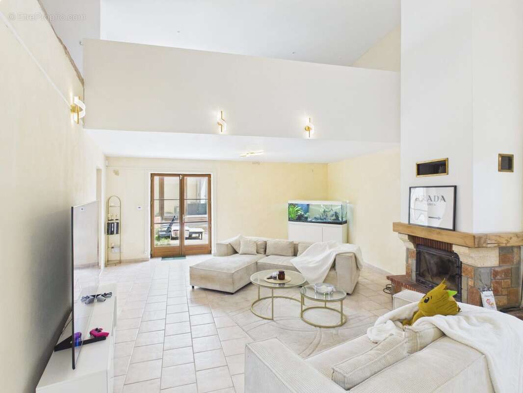 Maison 190 m² à Ouanne  - photo 8
