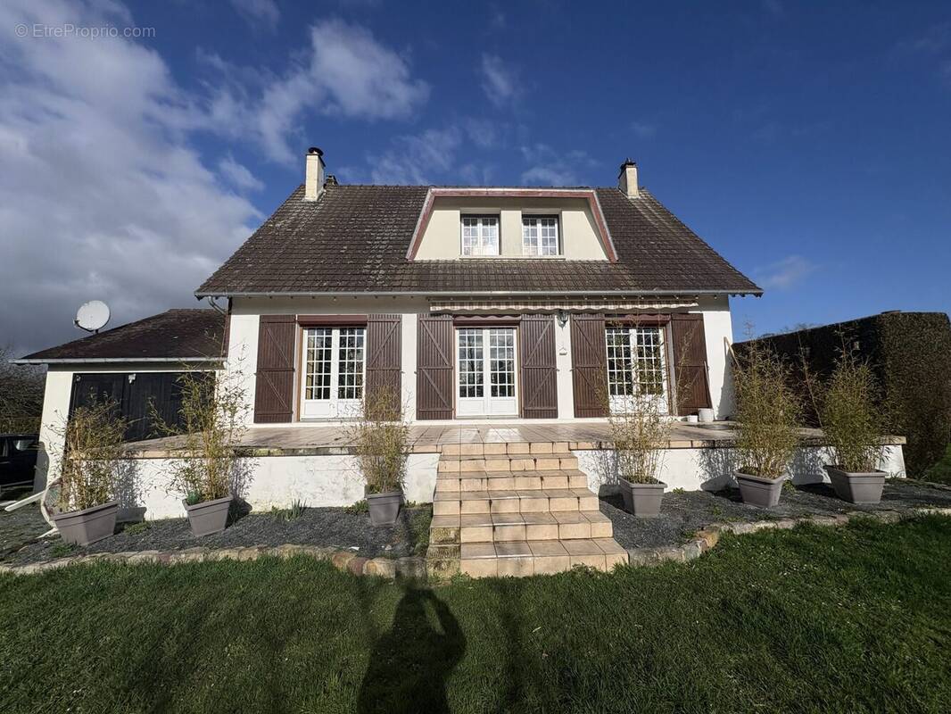 Maison à DOUDEVILLE