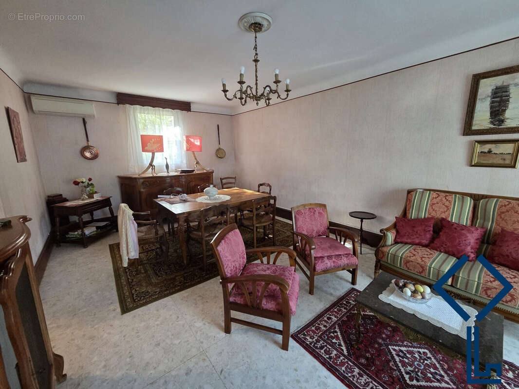 Maison 152 m² à Sete  - photo 6