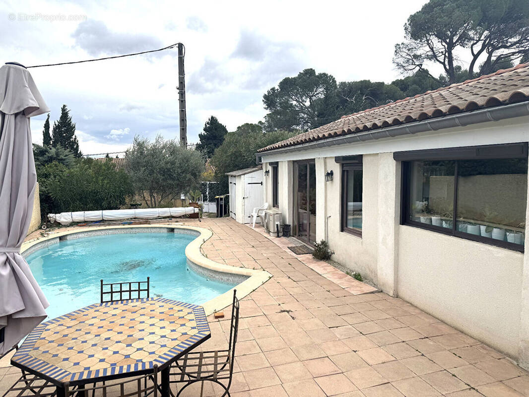 Maison à VILLENEUVE-LES-AVIGNON