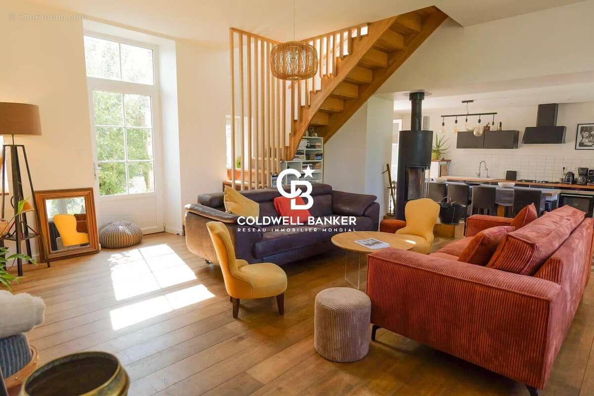 Maison à GROSBREUIL