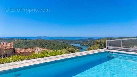 Maison 260 m² à Bormes-Les-Mimosas  - photo 3