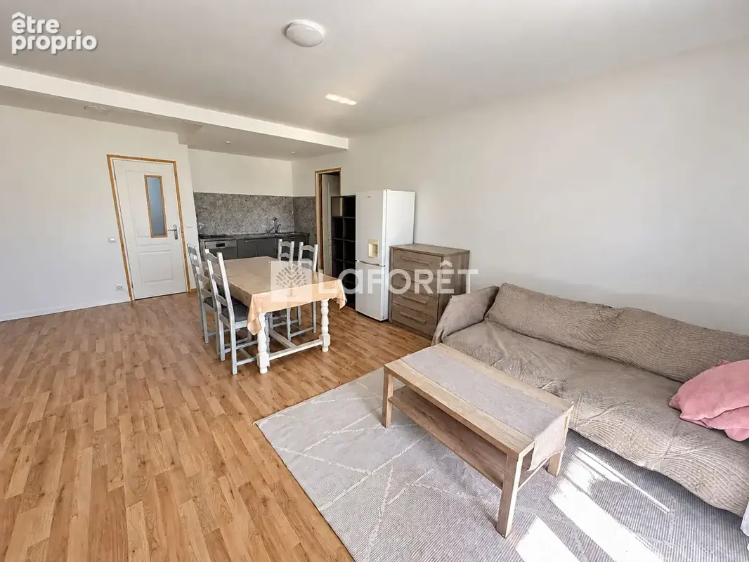 Vendu loue 8% brut de rentabilite - 4 pièces 71,49m² rillieux la pape - photo 2