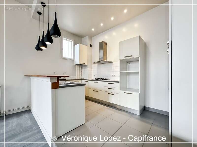 Agen, cœur de ville, appartement de charme T3 avec terrasse et parking - photo 7