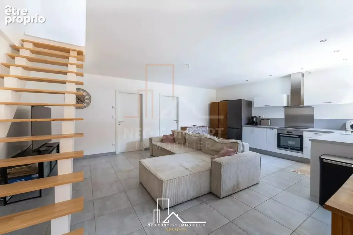 Superbe Duplex Rénové avec Terrasse et parking – Au Cœur de Brumath ! - photo 4