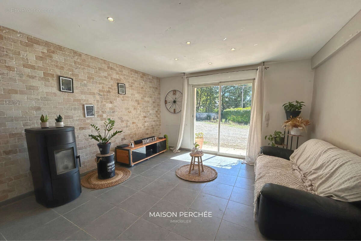 Trans en Provence maison de 167 m2 avec deux T4 indépendants - photo 3