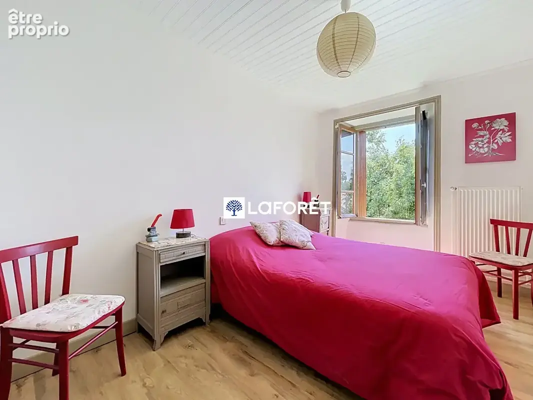 Maison Saint Alban Sur Limagnole 5 pièce(s) 113 m2 - photo 8